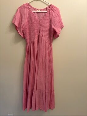 Listicle Pink V-Neck Midi Dress